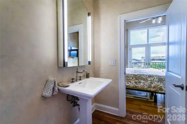 Listing Photo 19
