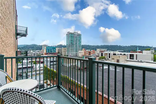 Listing Photo 25