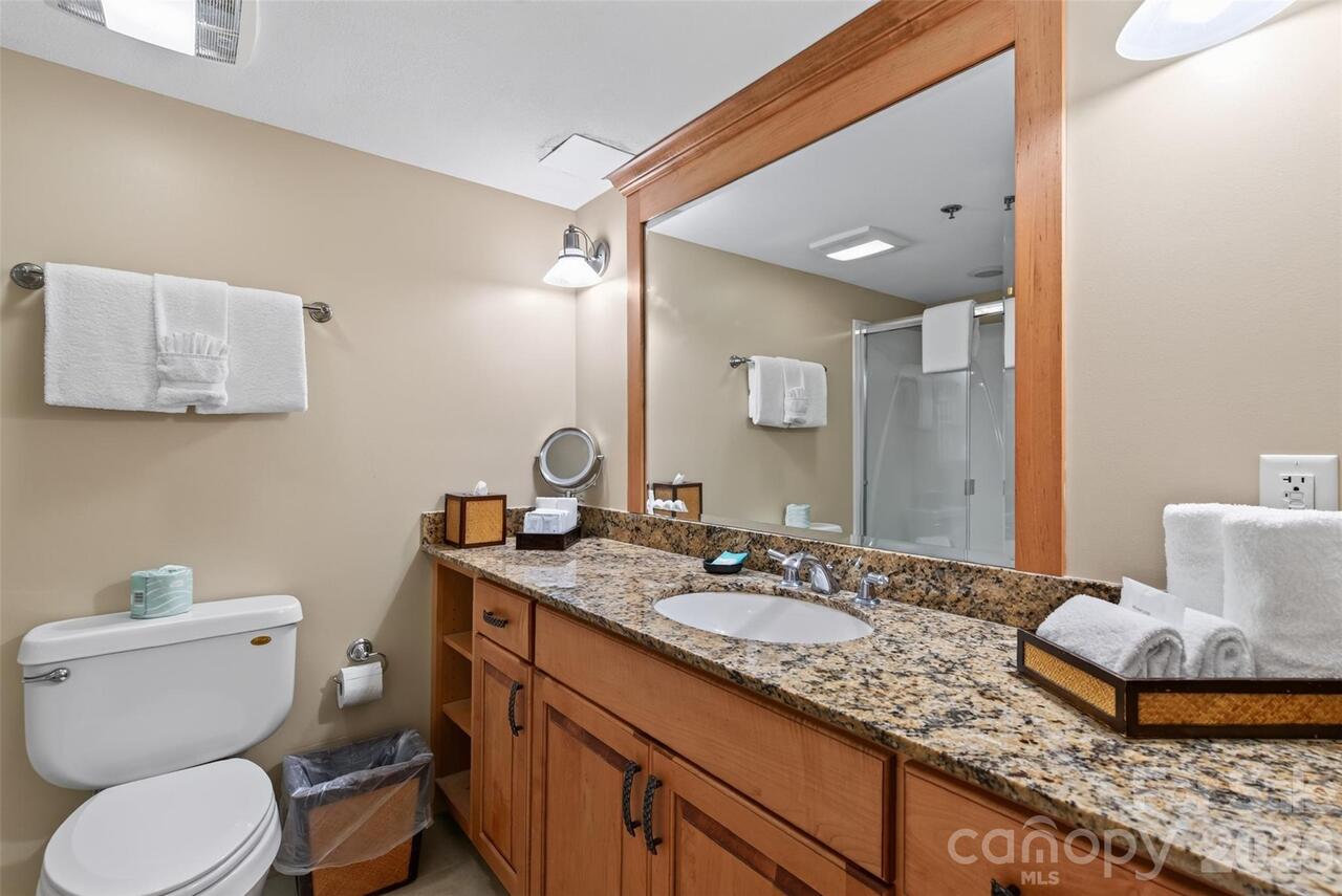 Listing Photo 12