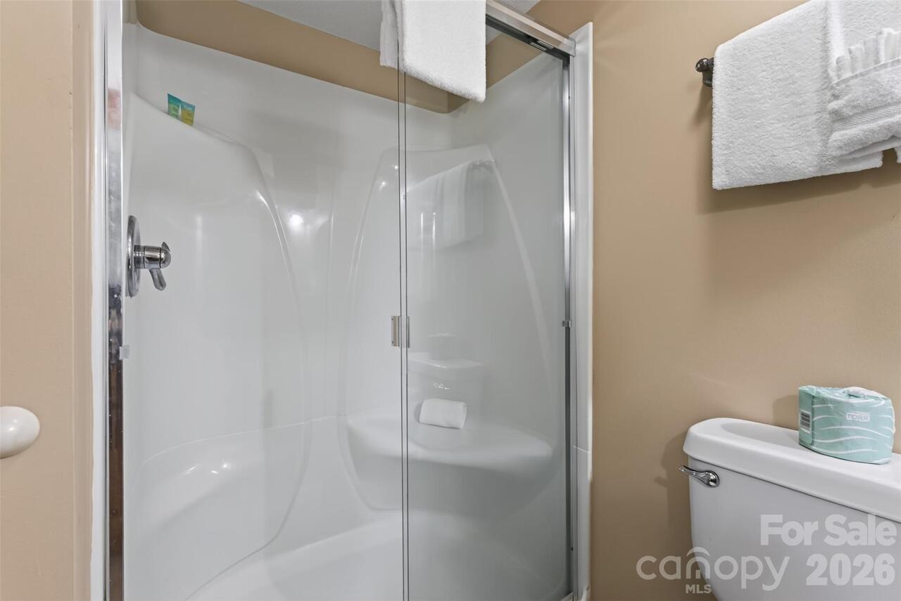 Listing Photo 13
