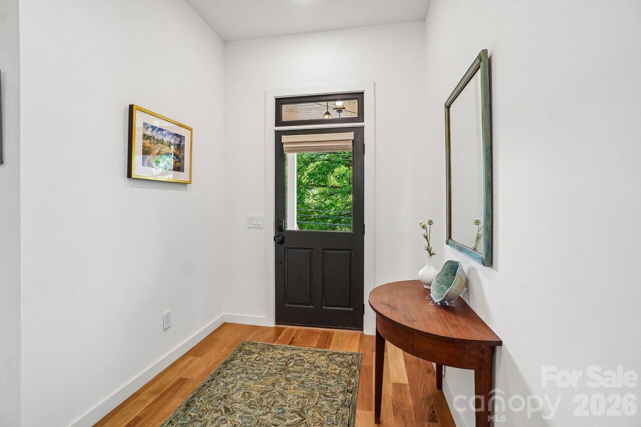 Listing Photo 7