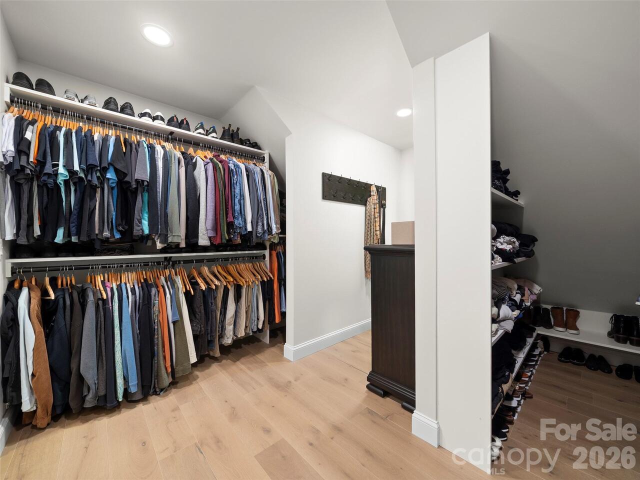 Listing Photo 37