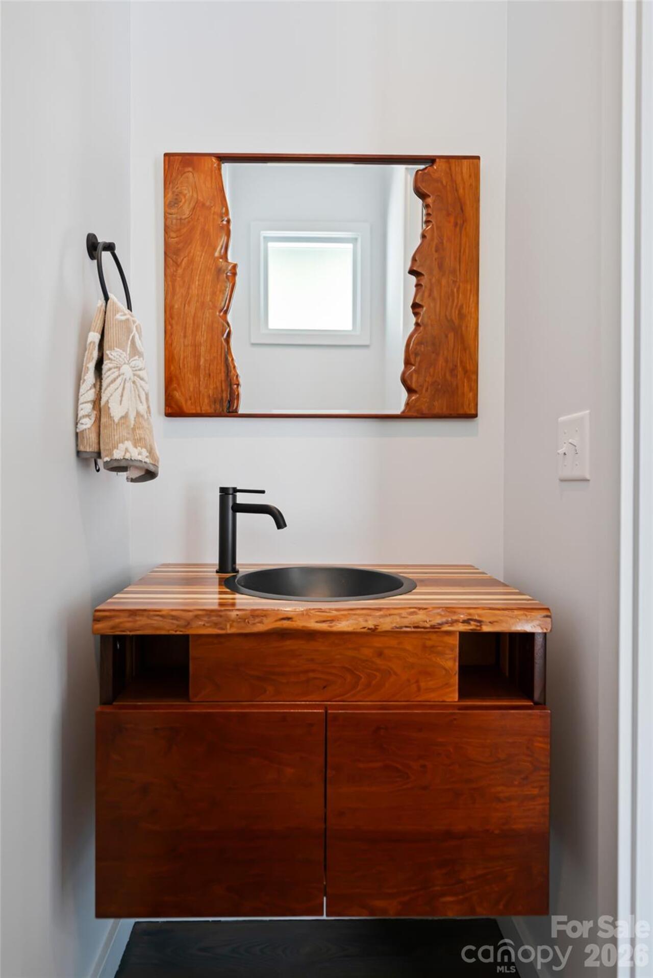 Listing Photo 19