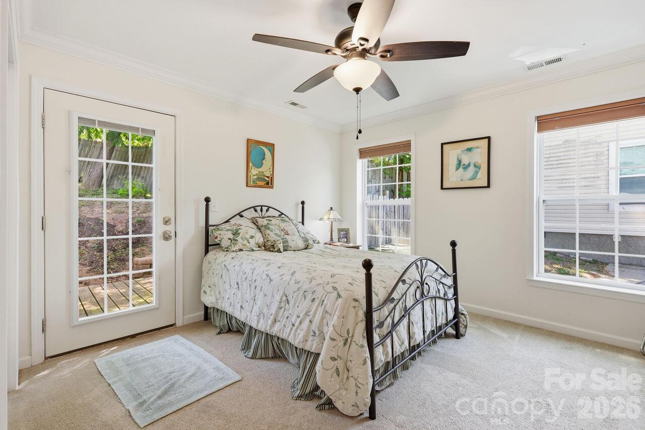 Listing Photo 14