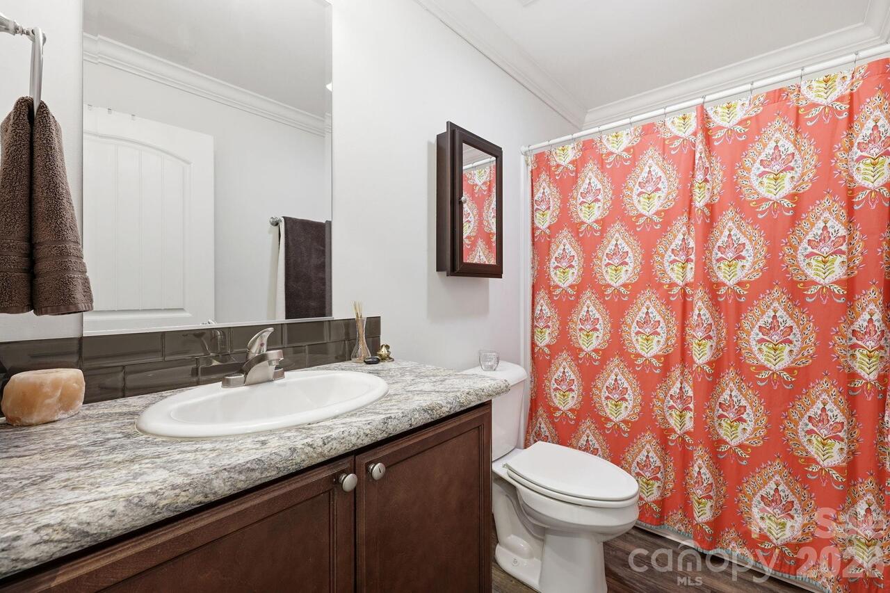 Listing Photo 21