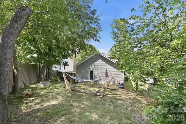 Listing Photo 22