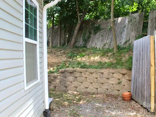 Listing Photo 26