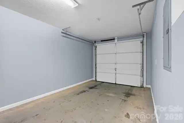 Listing Photo 14