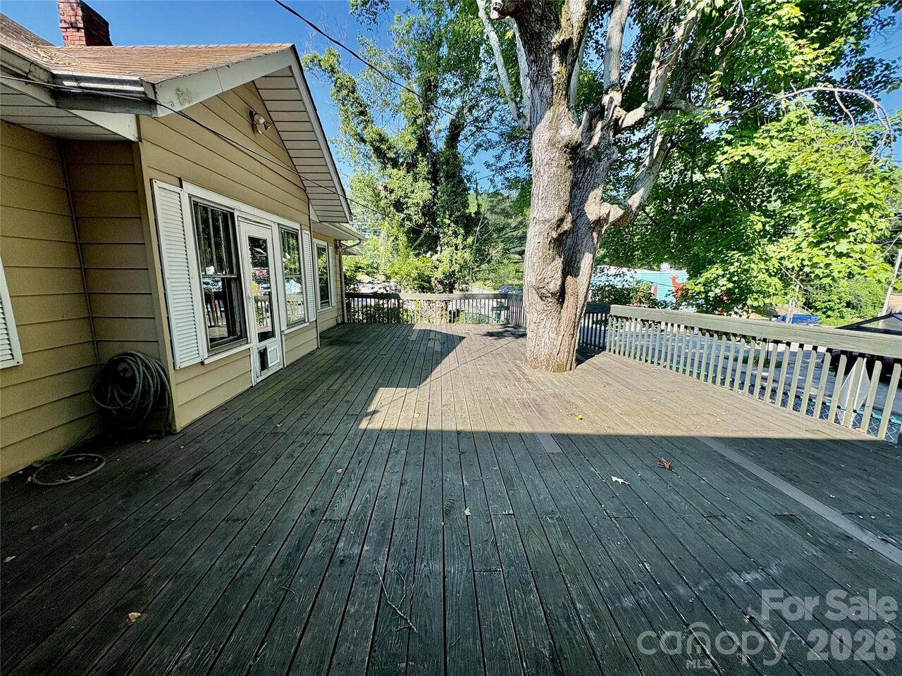 Listing Photo 20