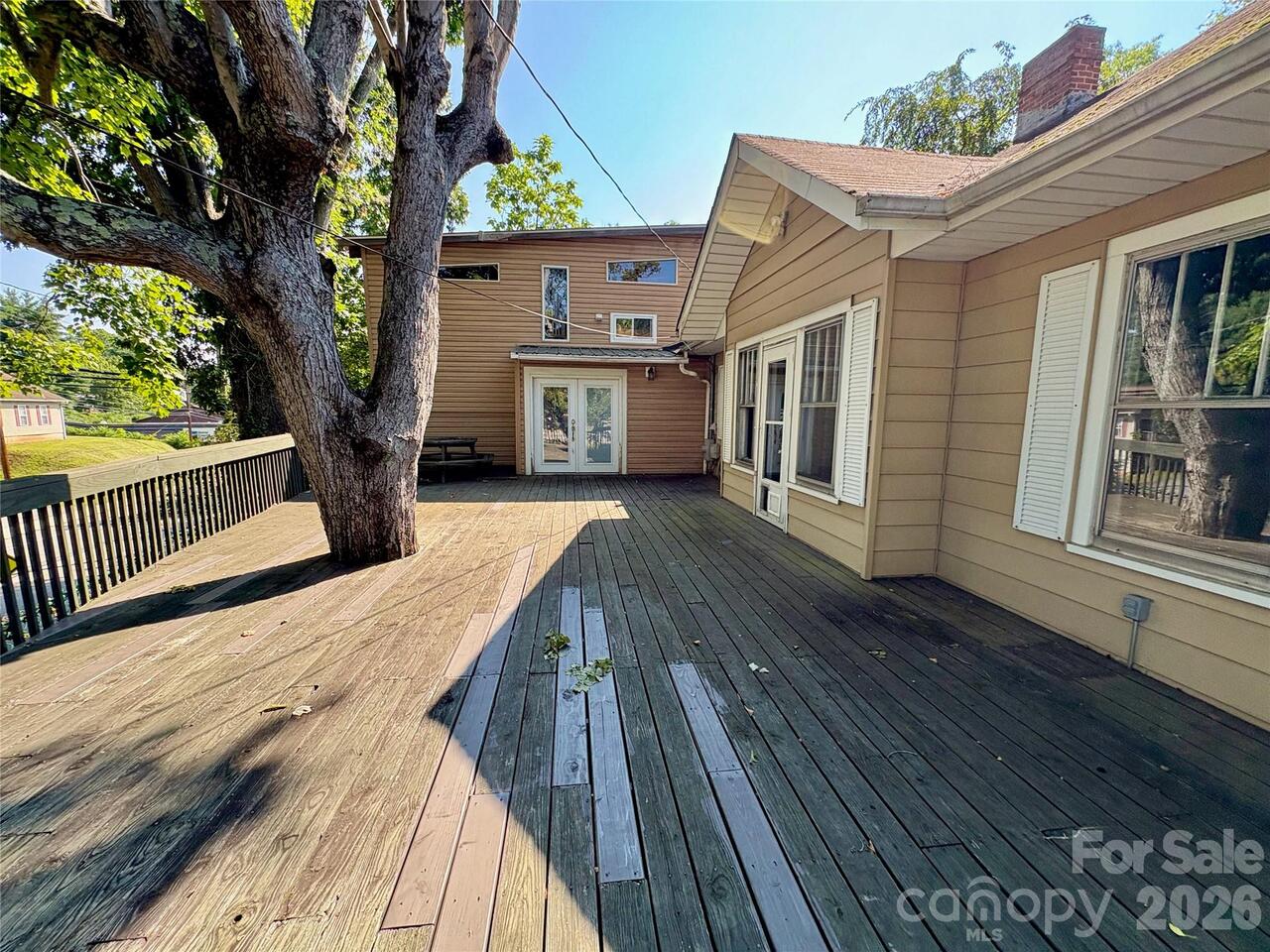 Listing Photo 25
