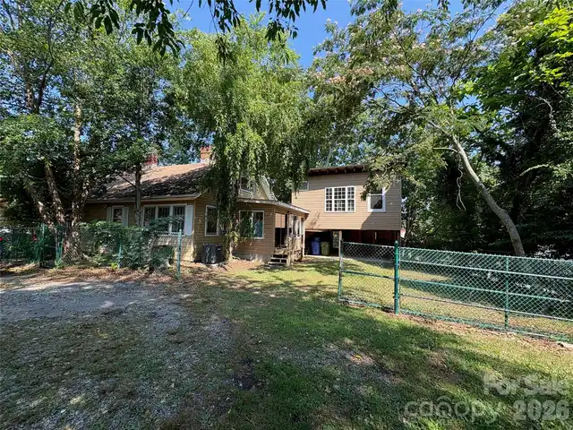 Listing Photo 36