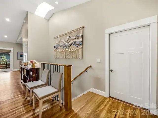Listing Photo 25