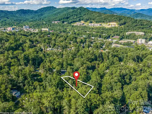 Listing Photo 10