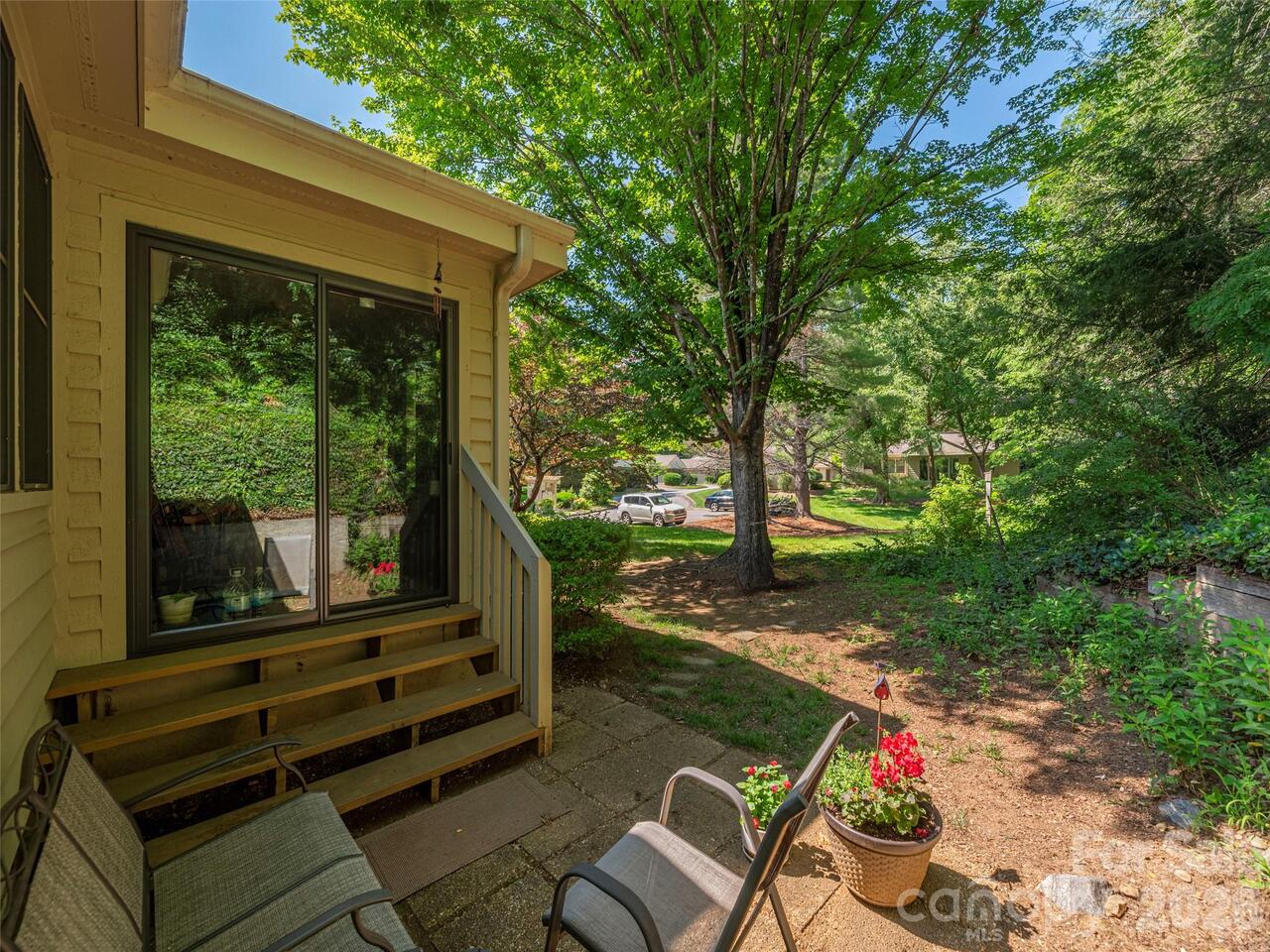 Listing Photo 19