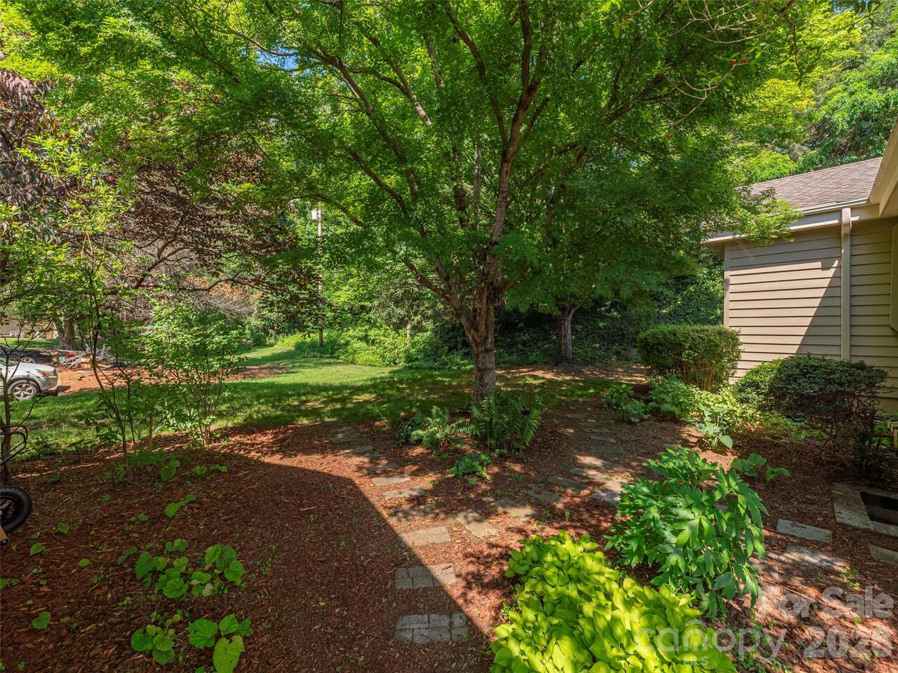 Listing Photo 23