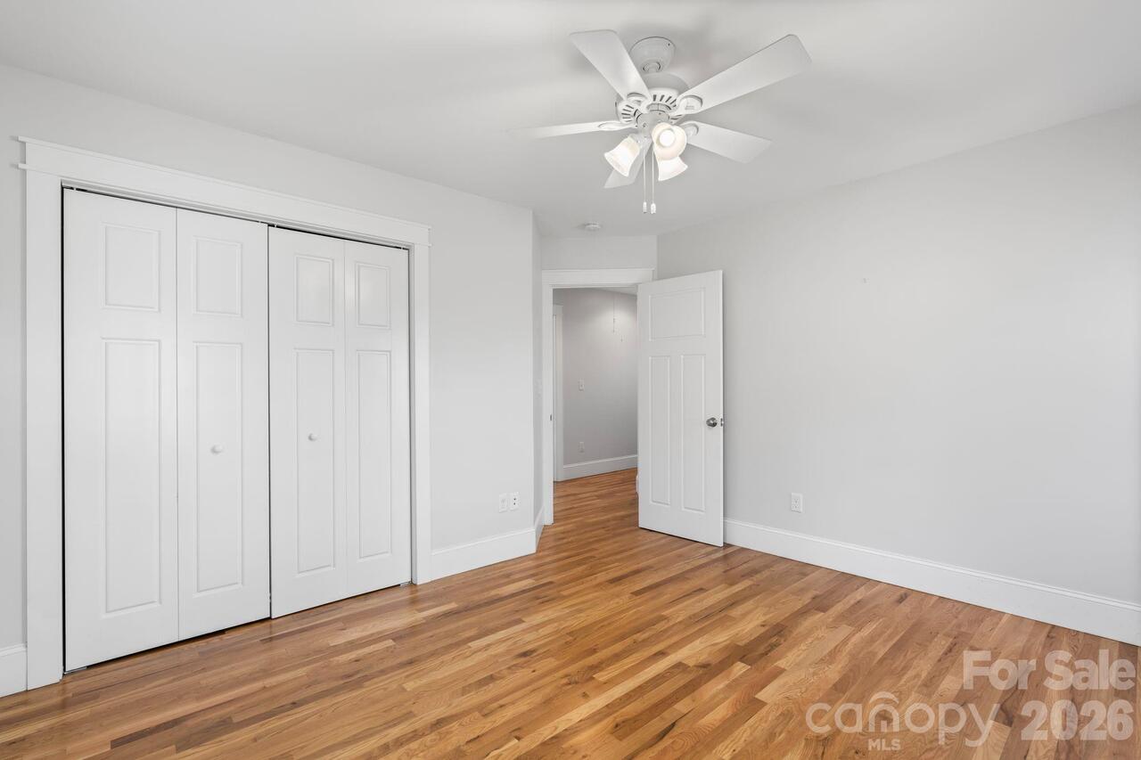Listing Photo 23