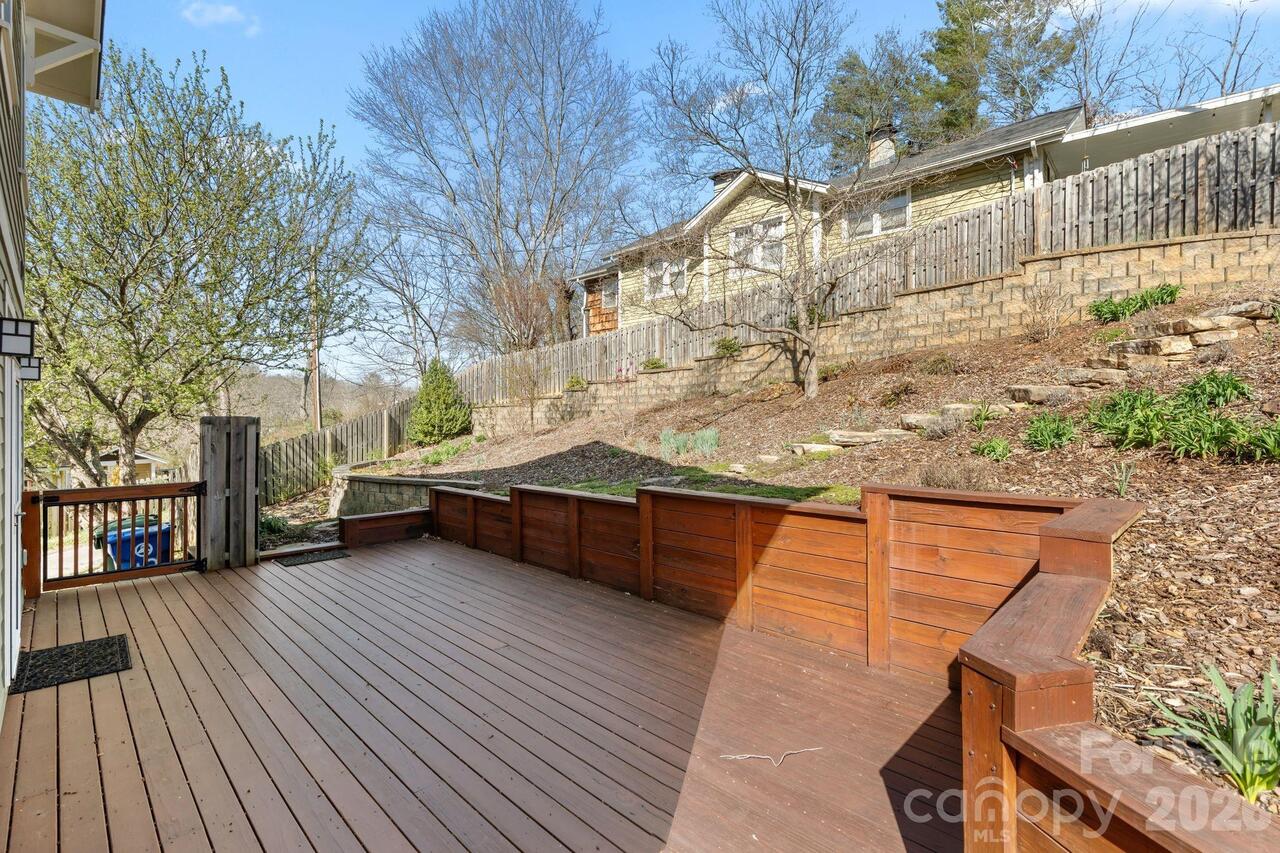 Listing Photo 28