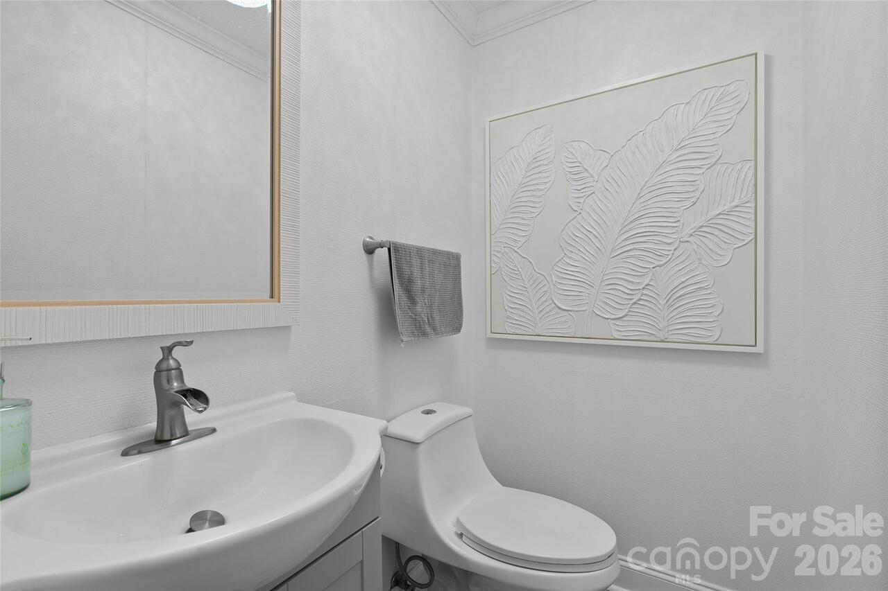 Listing Photo 25