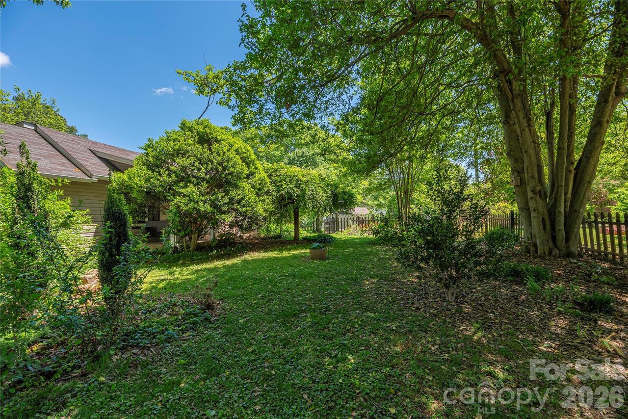 Listing Photo 21