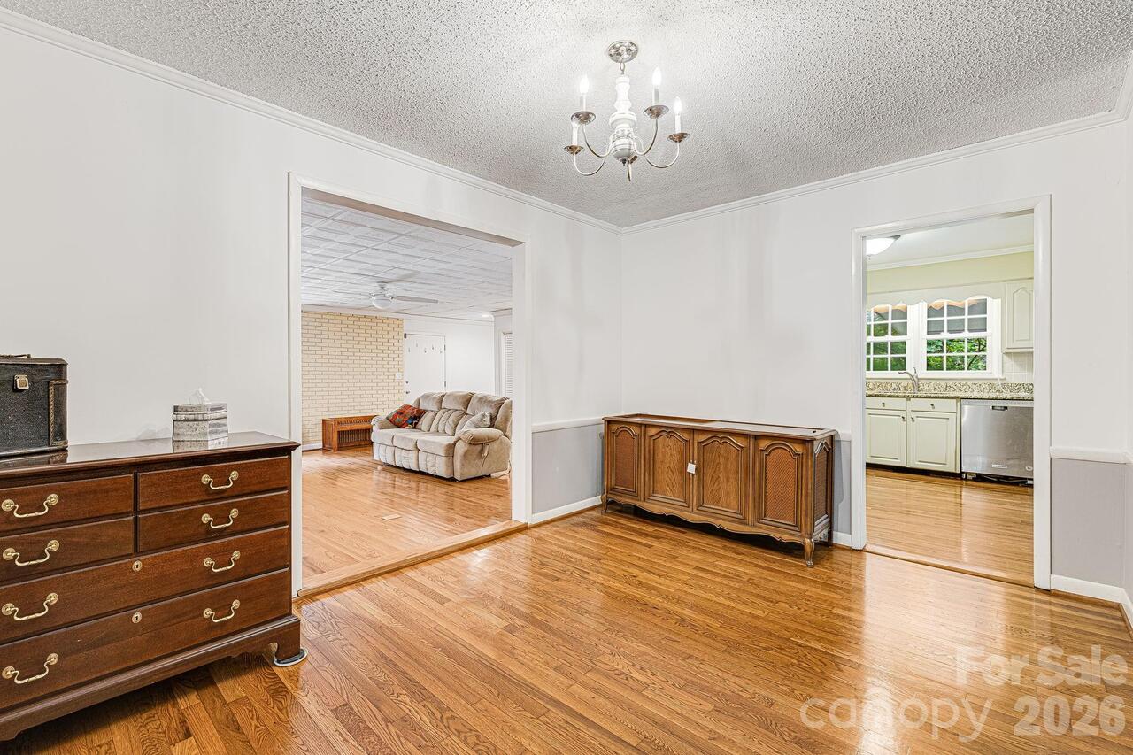 Listing Photo 13