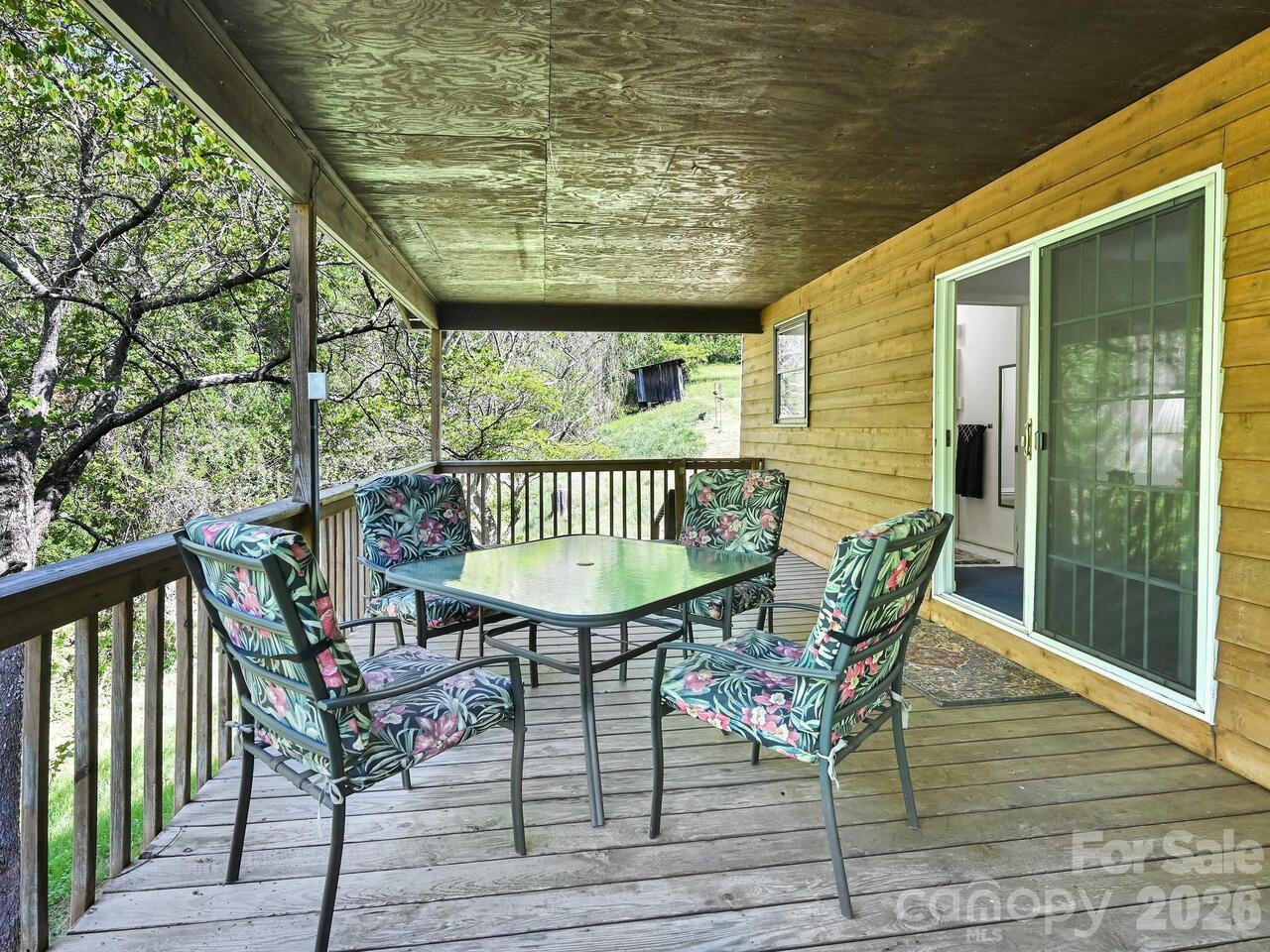 Listing Photo 6