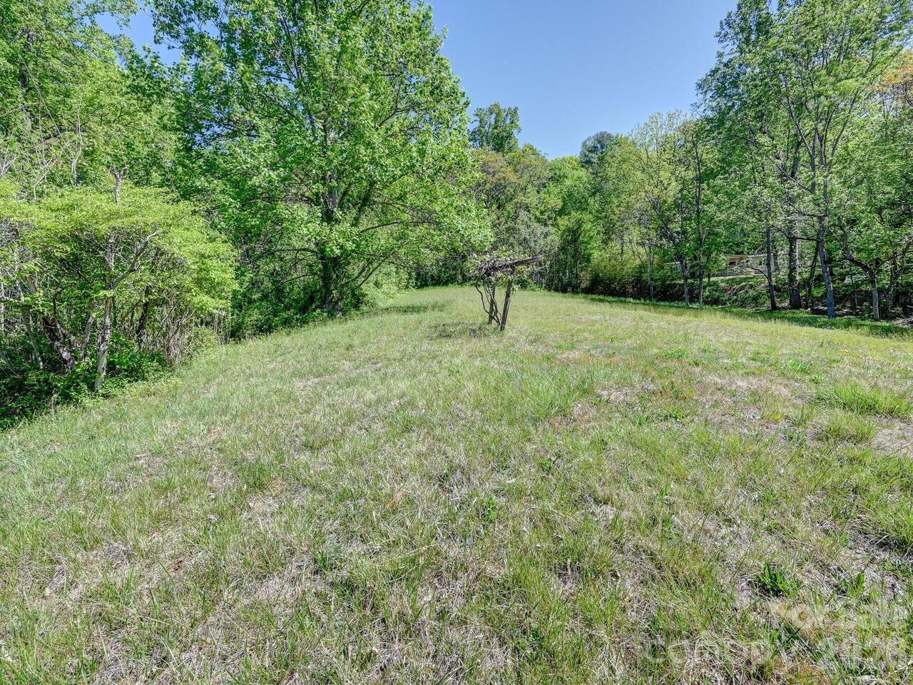 Listing Photo 24