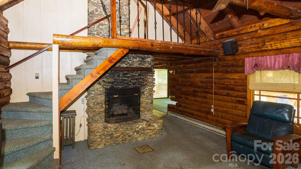 Listing Photo 7