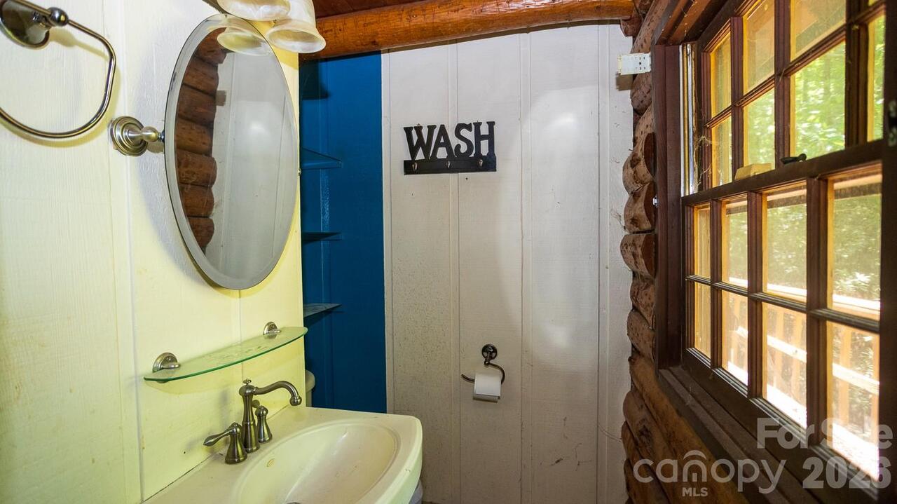 Listing Photo 15