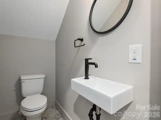Listing Photo 25