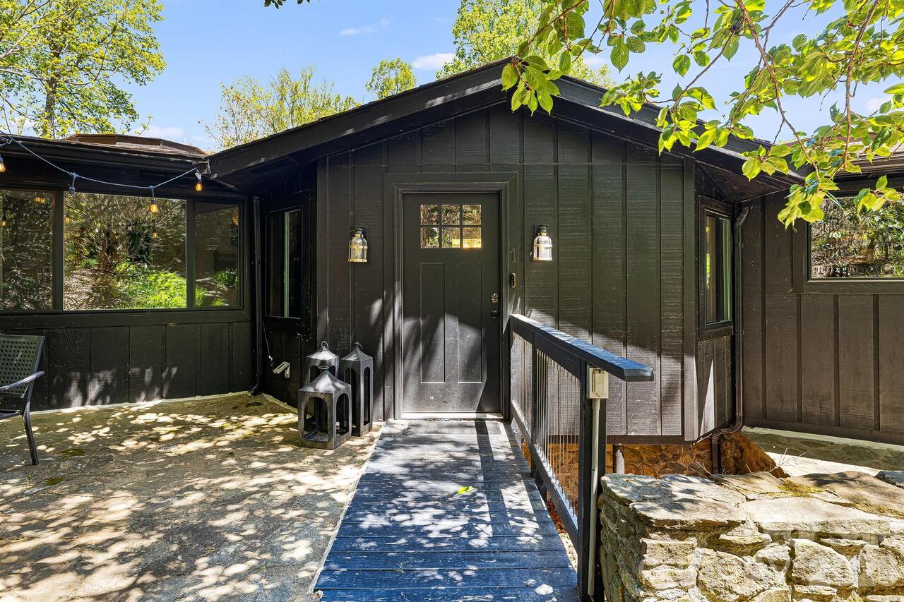 Listing Photo 37