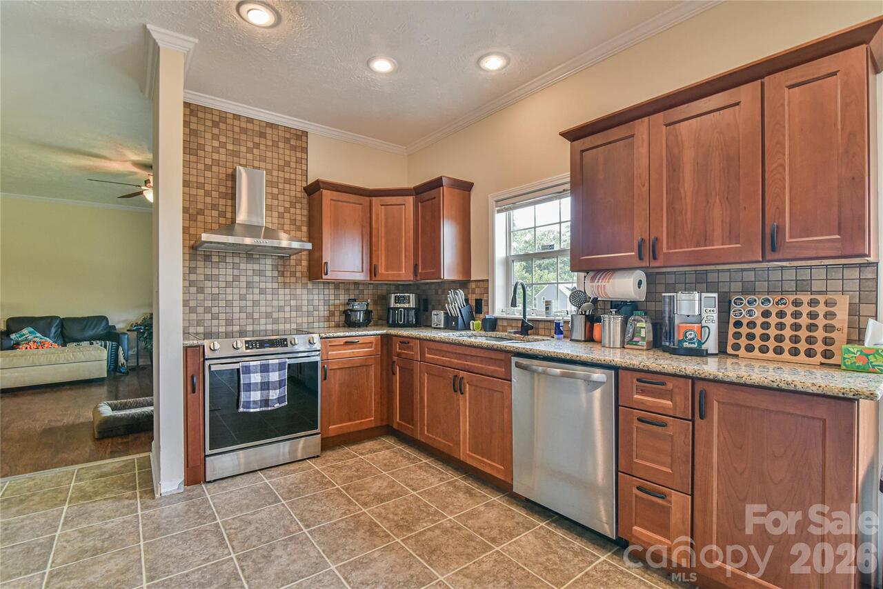 Listing Photo 13