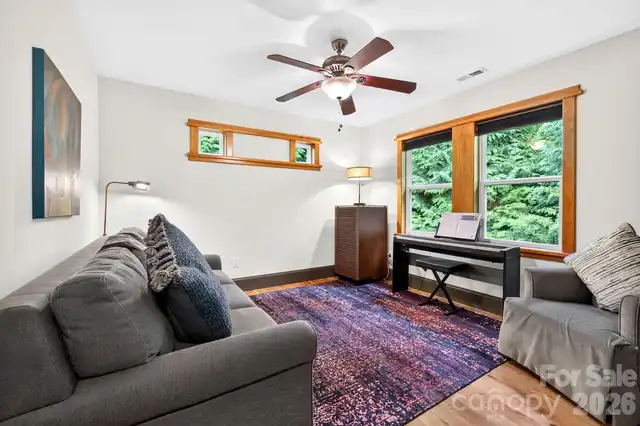 Listing Photo 25