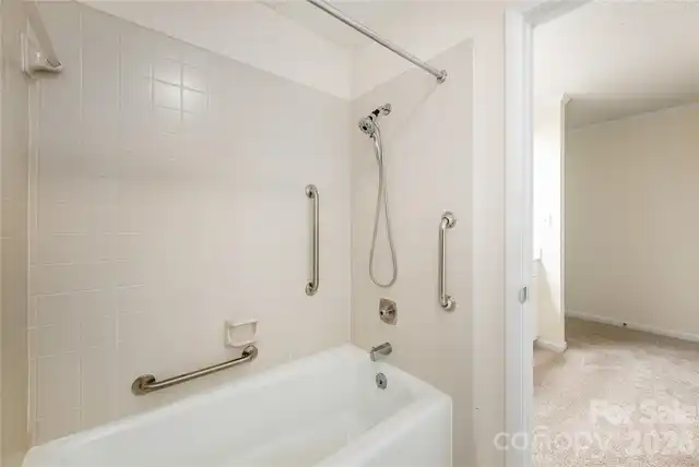 Listing Photo 23