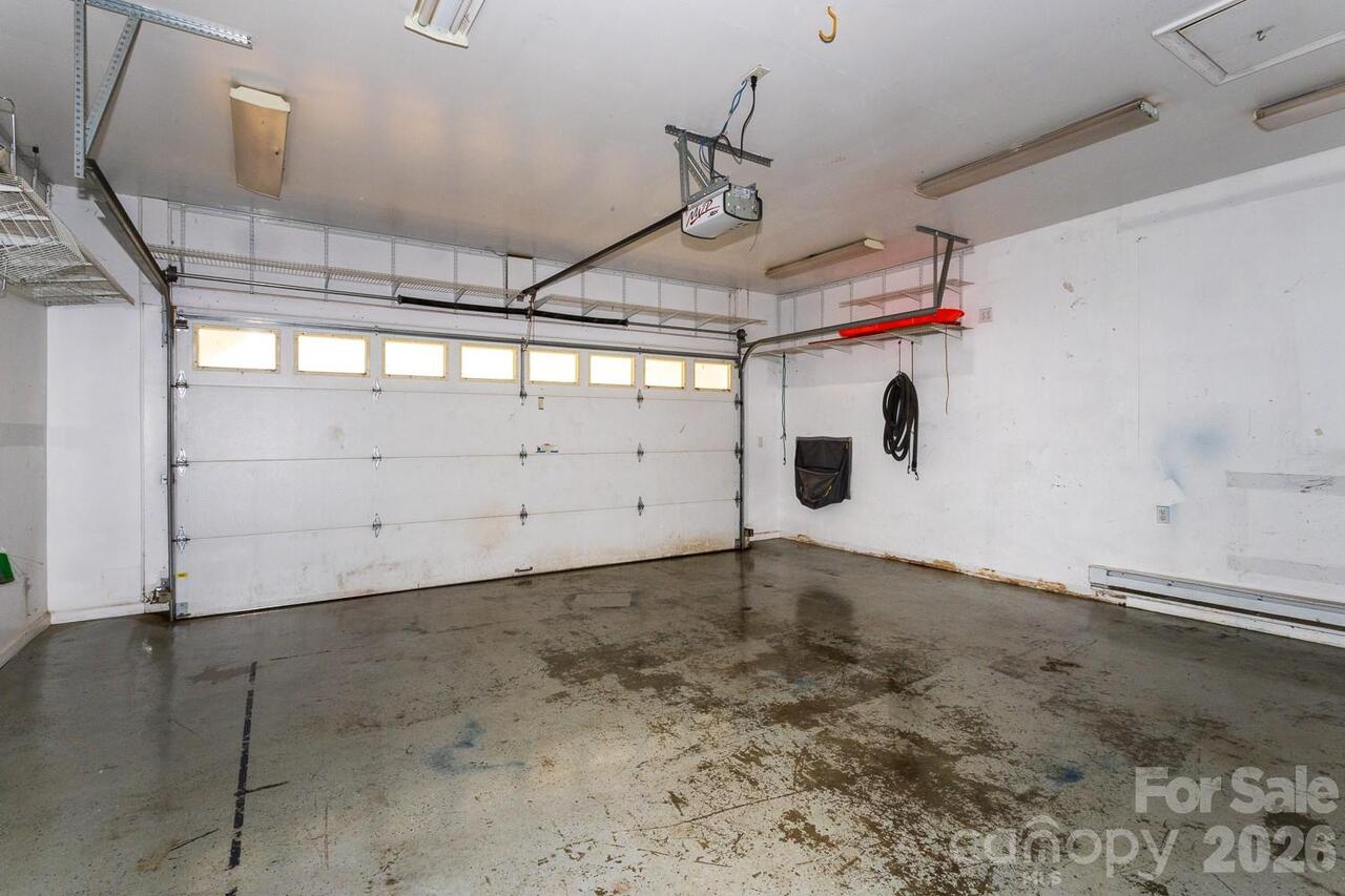 Listing Photo 28