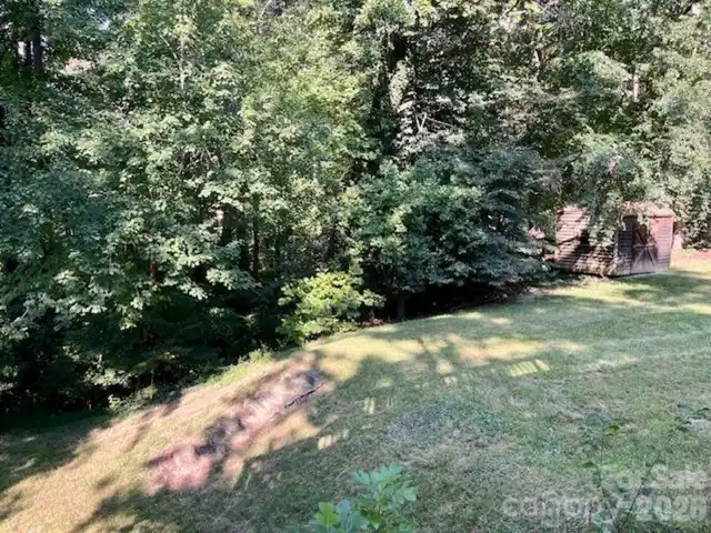 Listing Photo 25