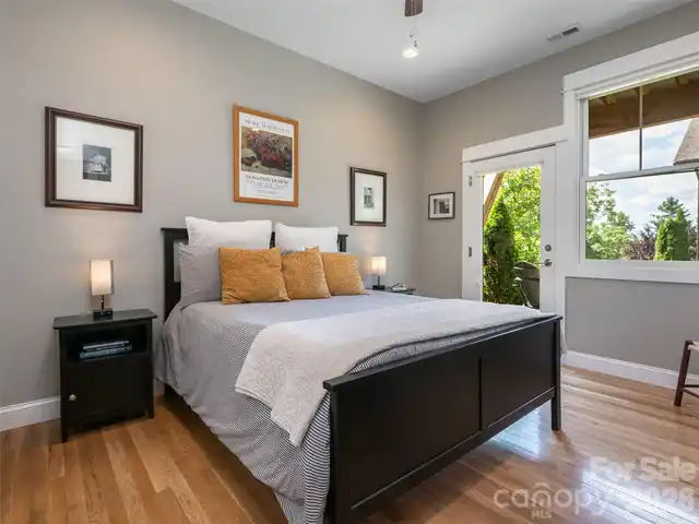 Listing Photo 37
