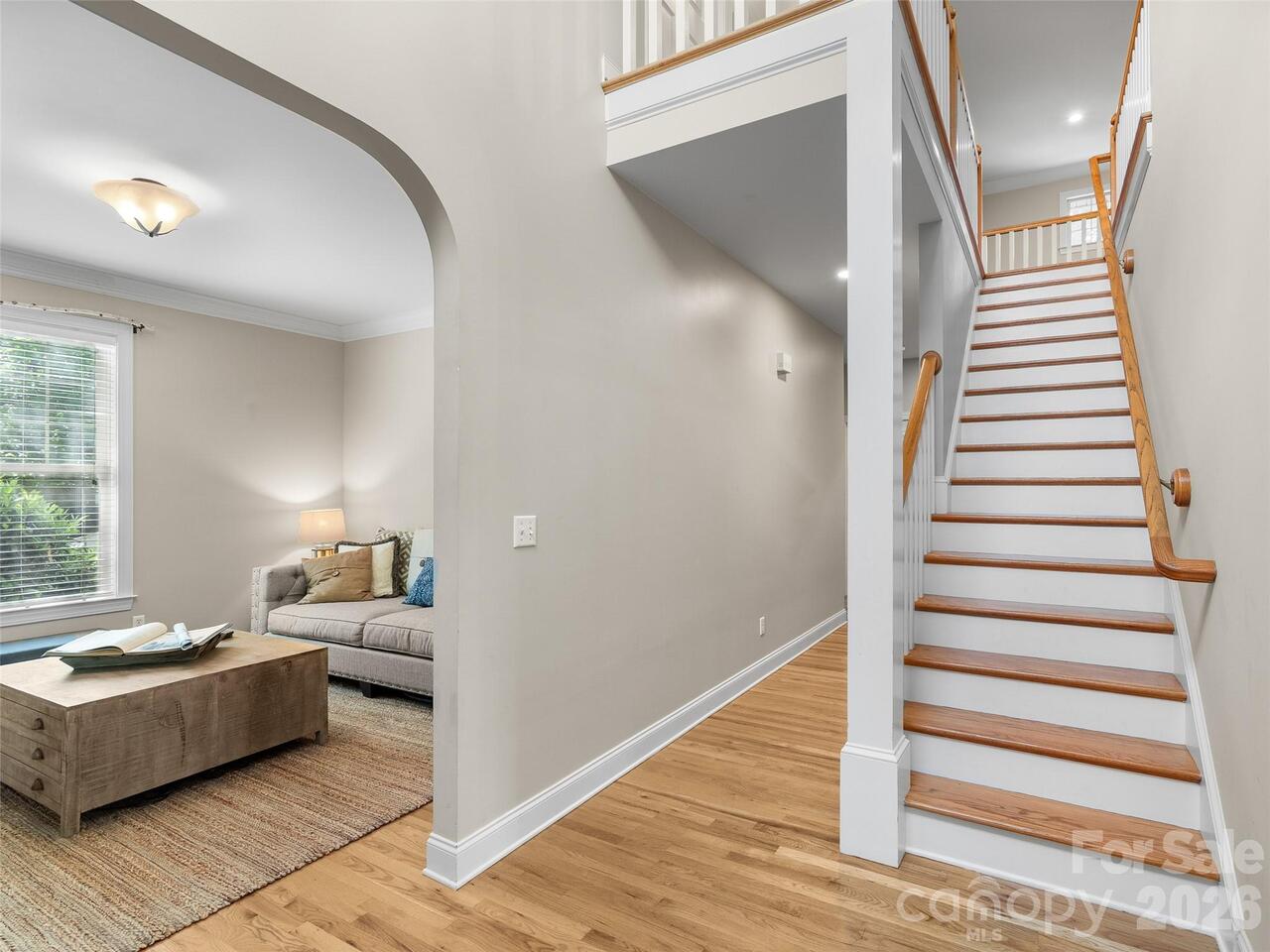 Listing Photo 8