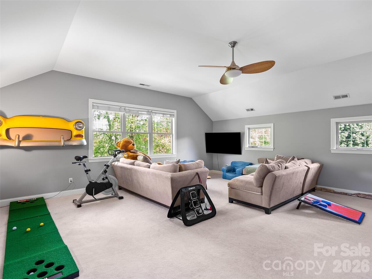Listing Photo 33