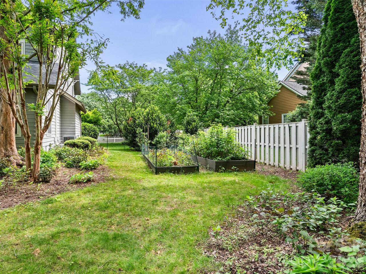 Listing Photo 46