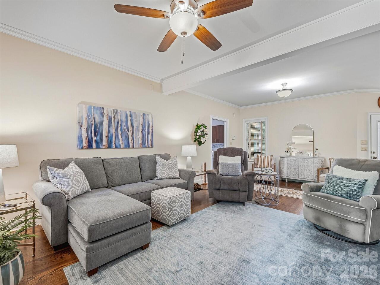 Listing Photo 16