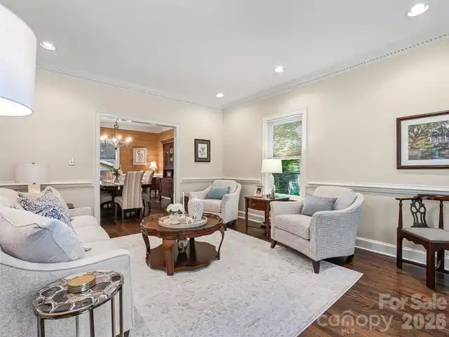 Listing Photo 7