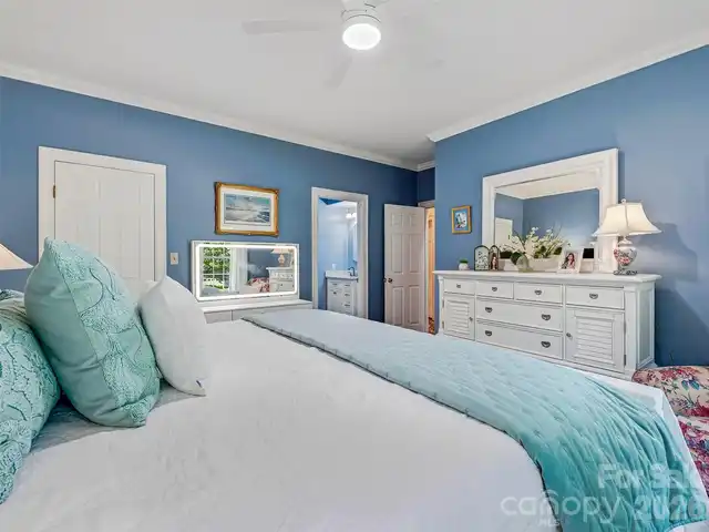 Listing Photo 21
