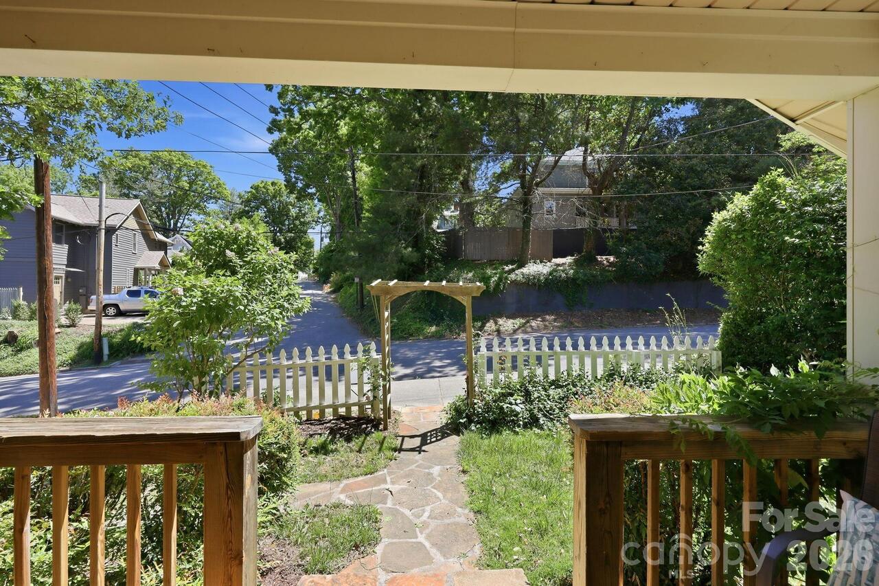 Listing Photo 44