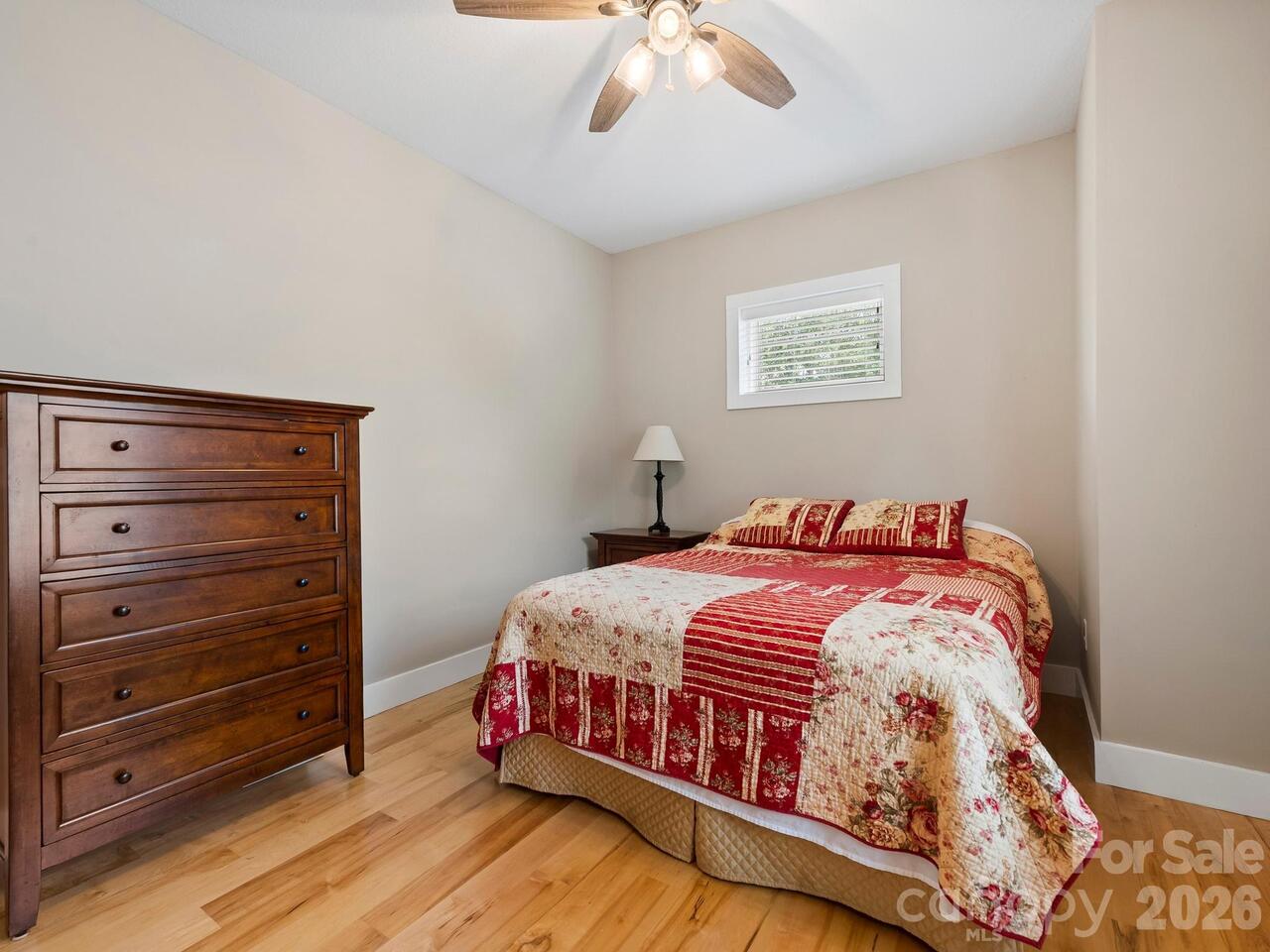 Listing Photo 25