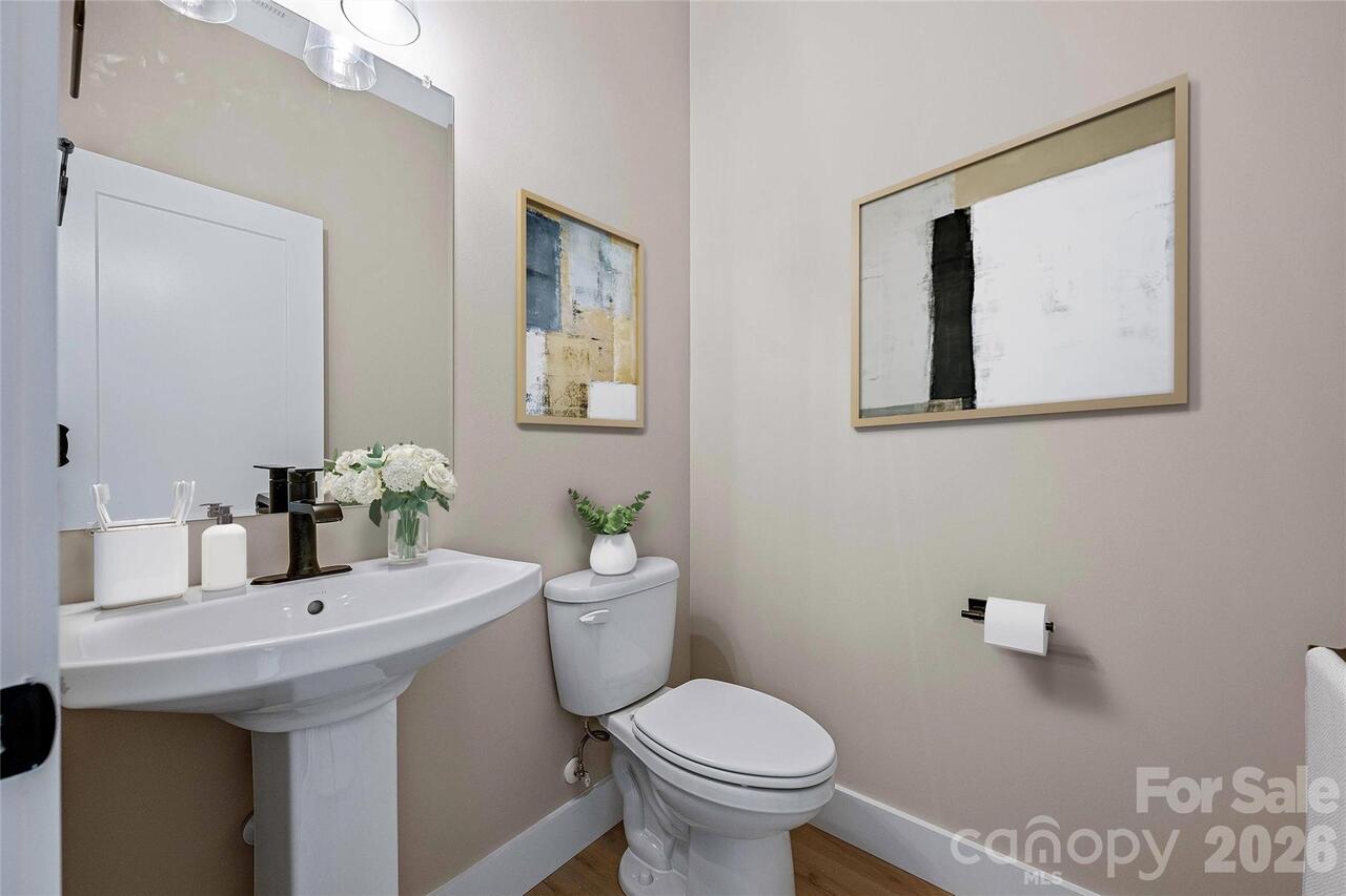Listing Photo 23