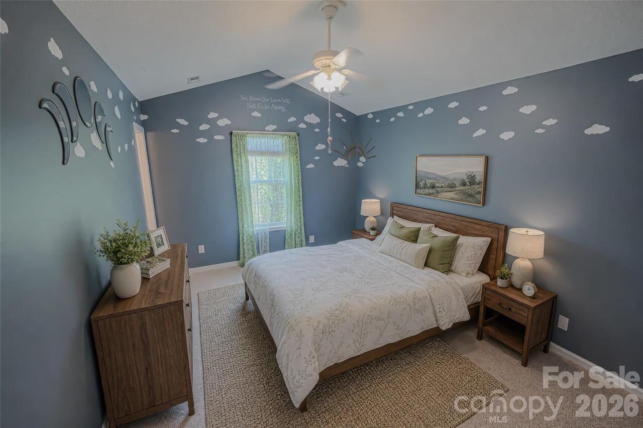 Listing Photo 17