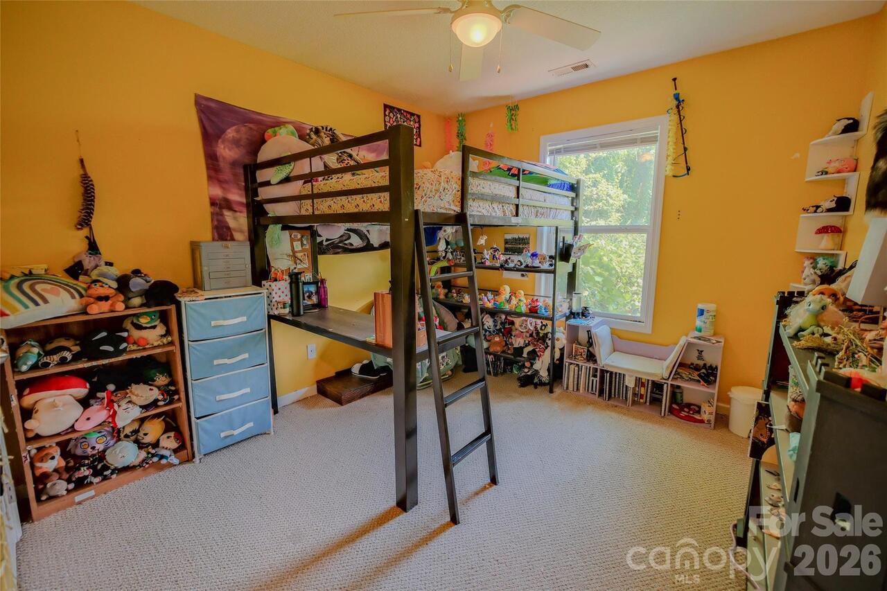 Listing Photo 22