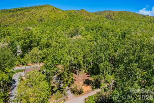 Listing Photo 18