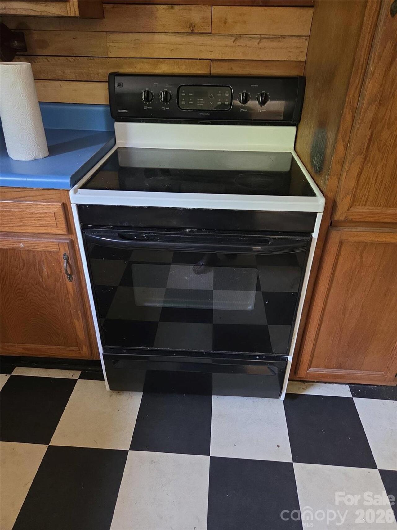 Listing Photo 17