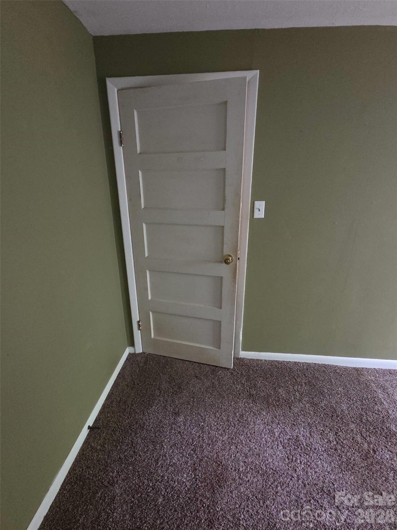 Listing Photo 29